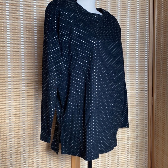 Vintage 1980s embellish with silver white sequins in black fabric in size Medium - Picture 7 of 14